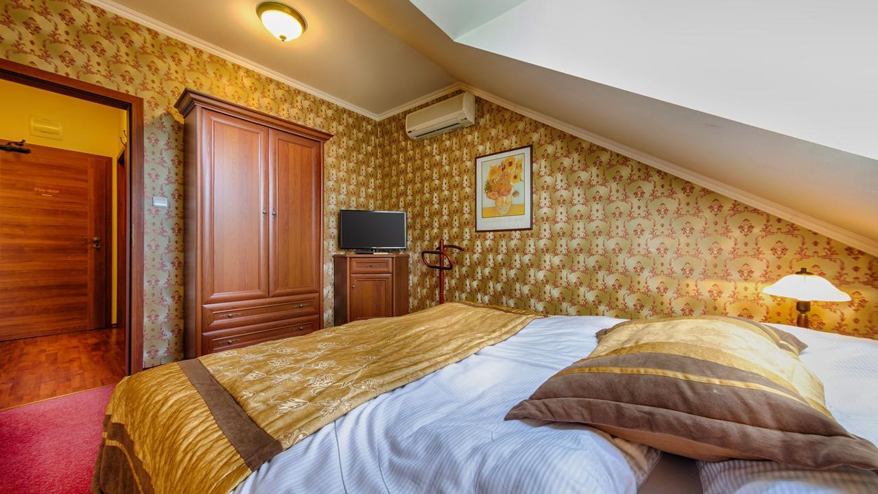 Hotel Tevel Sladkovicovo Екстериор снимка