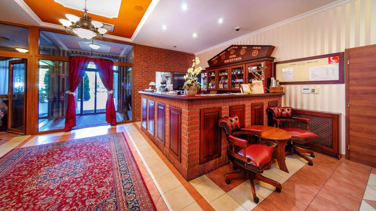 Hotel Tevel Sladkovicovo Екстериор снимка