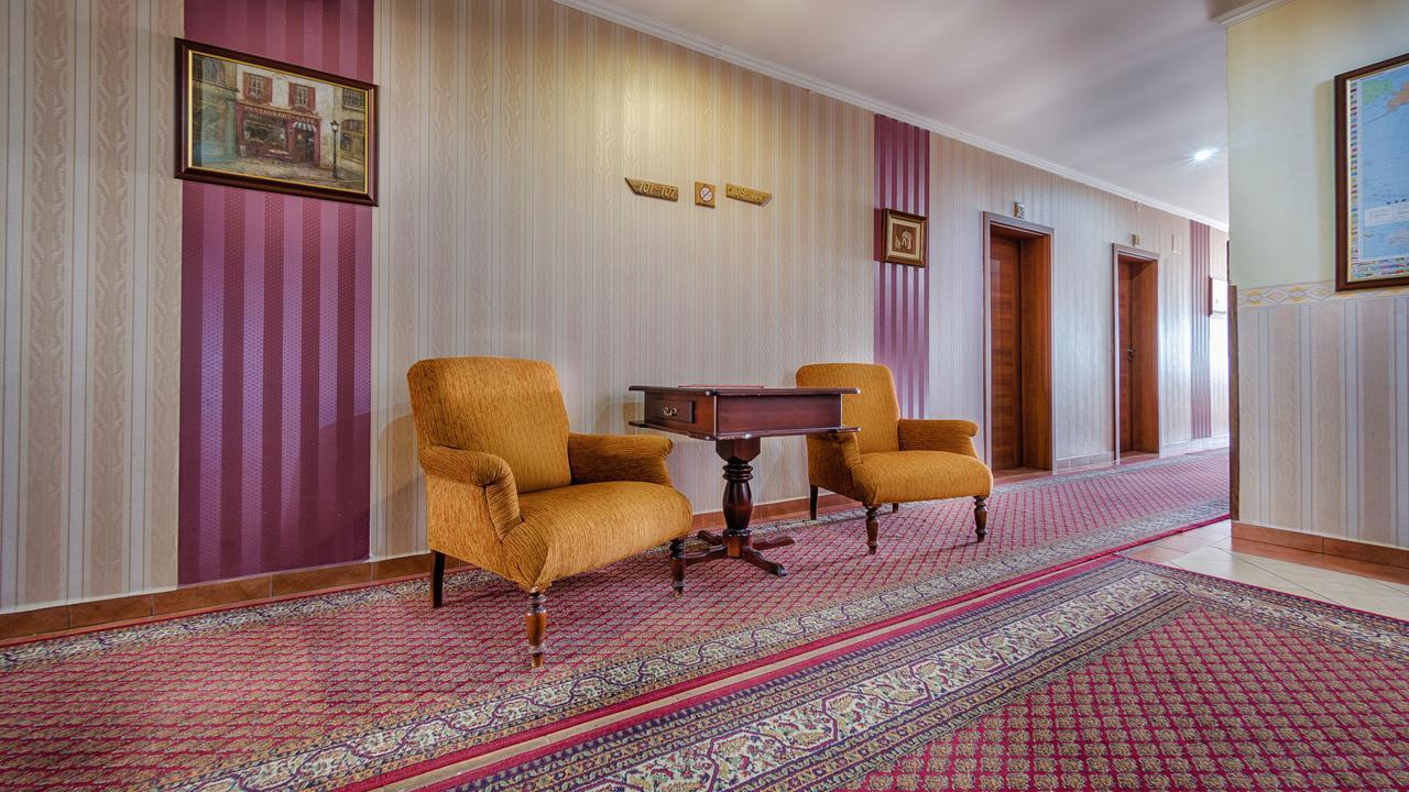 Hotel Tevel Sladkovicovo Екстериор снимка