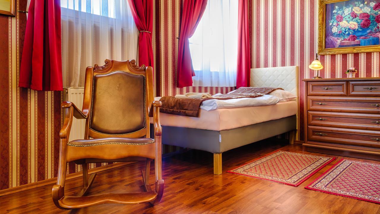 Hotel Tevel Sladkovicovo Екстериор снимка